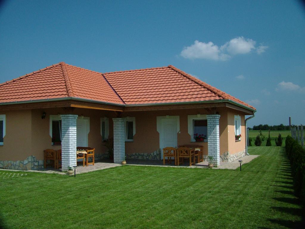 Horvathapartman Bük Exteriér fotografie