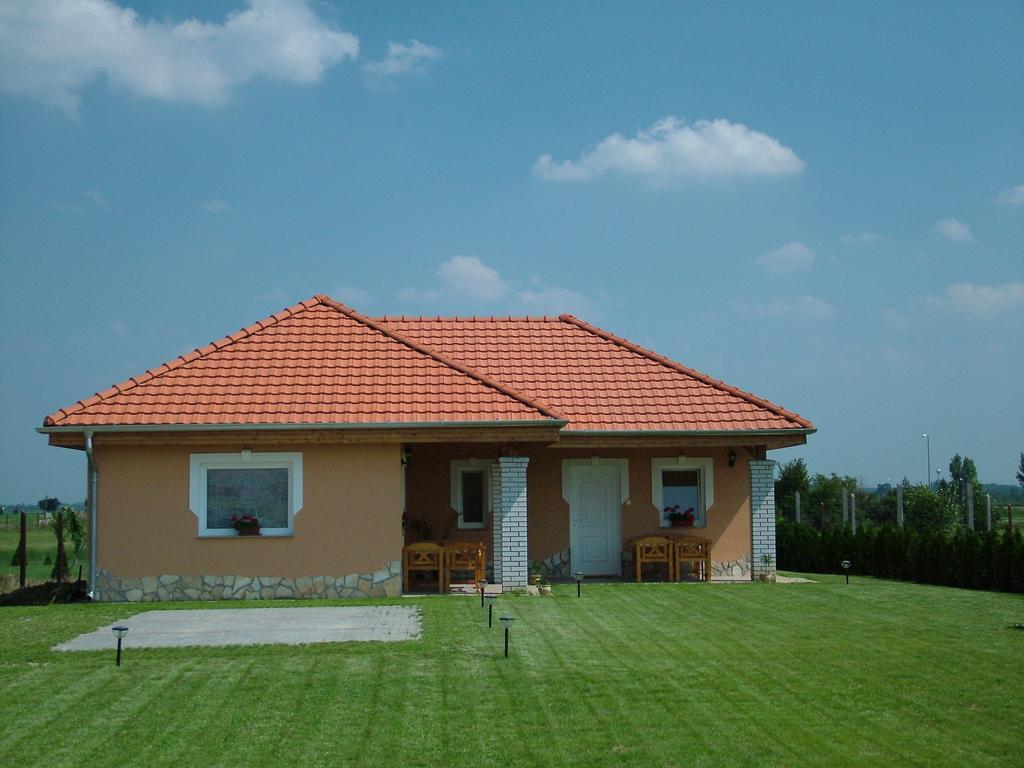 Horvathapartman Bük Pokoj fotografie